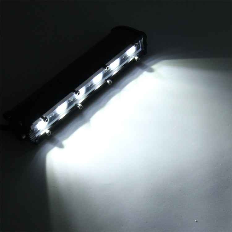 DC 10-30V 18W 2300LM 6500K Waterproof Vehicle Car Boat Marine External Work Lights Emergency Lights 60 Degrees Adjustable Flood Light LED Car Bulbs with 6 Intense CREE LED Lights