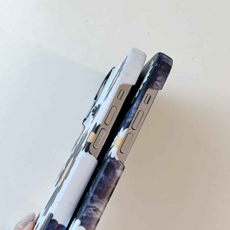 Frosted Daisy Film Phone Case
