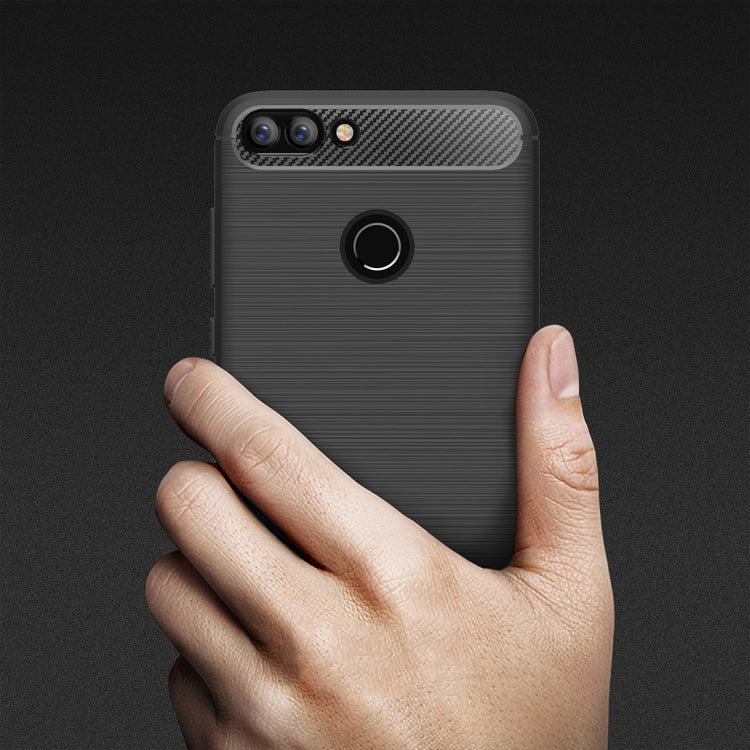 For Huawei P smart / Enjoy 7S Brushed Texture Carbon Fiber Shockproof TPU Protective Back Case, For Huawei P smart / Enjoy 7S