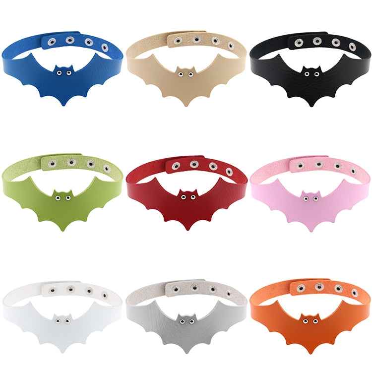 3 PCS European and American Style Popular Bat Styling Leather Necklace Collar, Random Color Delivery