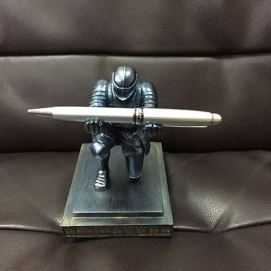 Porte-stylo créatif en forme de chevalier pour la maison ou le bureau