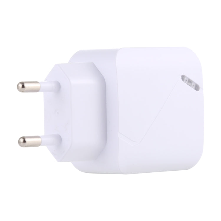 LZ-819A+C QC3.0 USB + PD 18W USB-C / Type-C Interfaces Travel Charger with Indicator Light, EU Plug, EU Plug