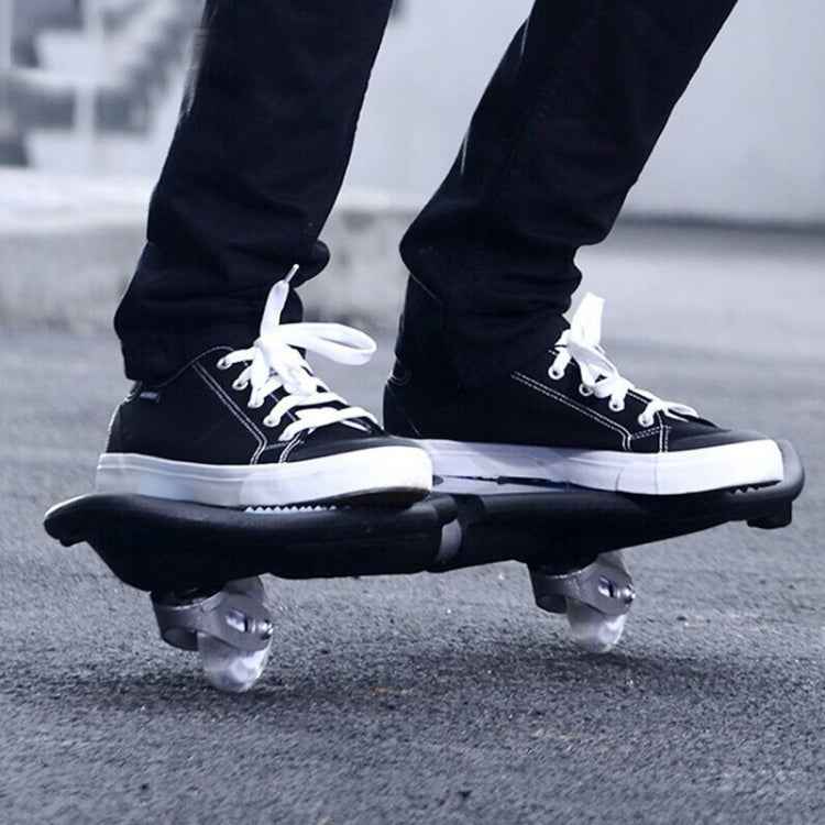 Fashion Vulcan Pattern Two-wheeled Skateboard Luminous Flash Wheel Vitality Board