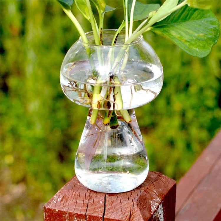 Mushroom Shaped Glass Vase Terrarium Bottle Container Flower Home Table Decoration
