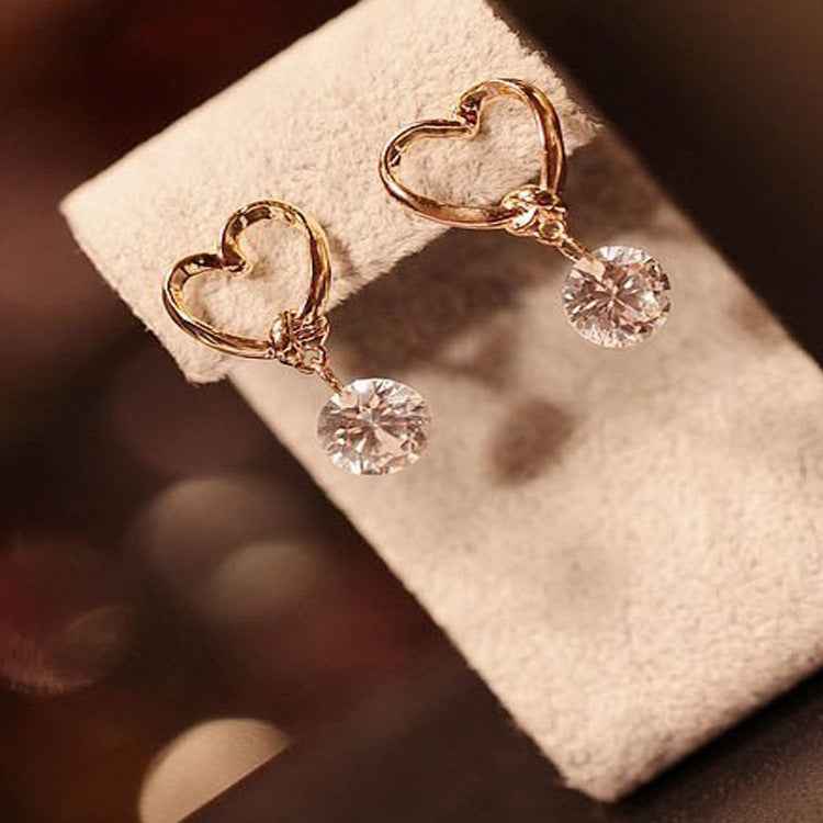 2 PCS Women Elegant Fashion Crystal Heart Design Earring