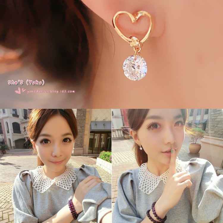 2 PCS Women Elegant Fashion Crystal Heart Design Earring