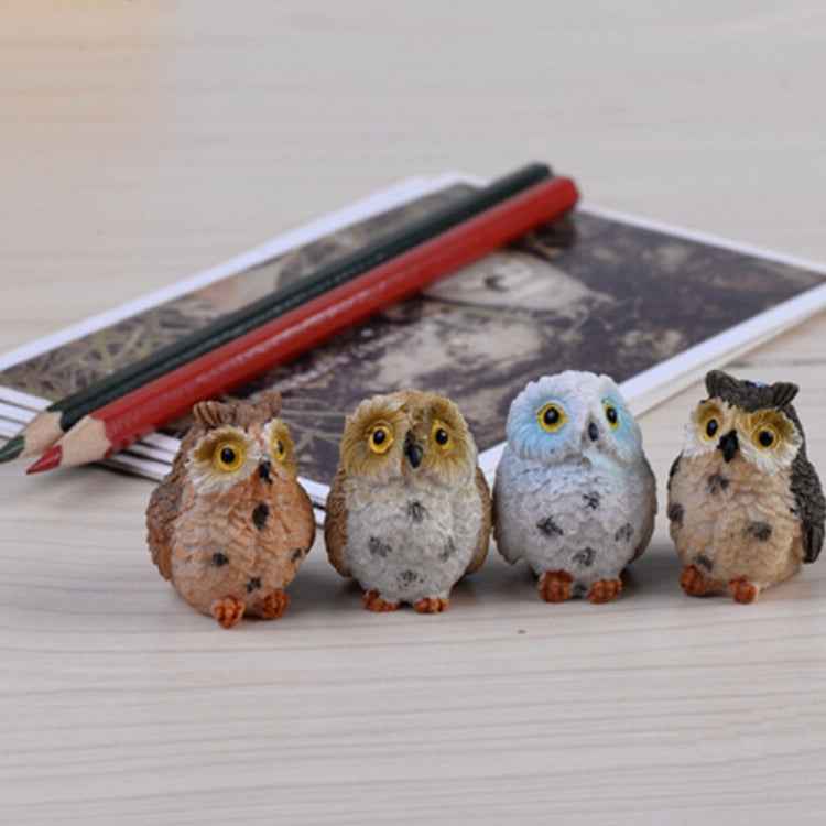 2 PCS Moss Micro Landscape Creative Resin Mini Owl Ornament,Random Color Delivery