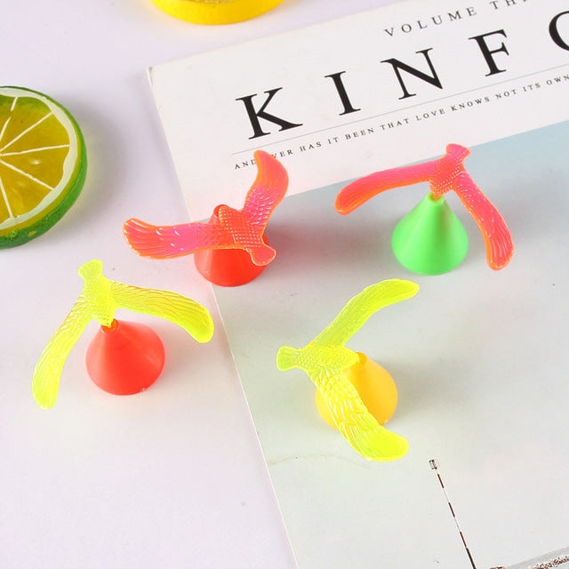 10 PCS Kids Funny Toy Plastic Mini DIY Magic Balancing Bird Children Gift, Random Color Delivery, Magic Balancing Bird