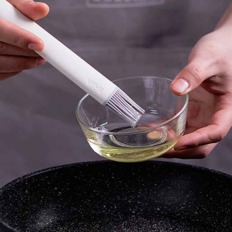 Kitchen Brush Removable Silicone Oil Brush Baking Barbecue Brush Oil Tool Random Color Delivery