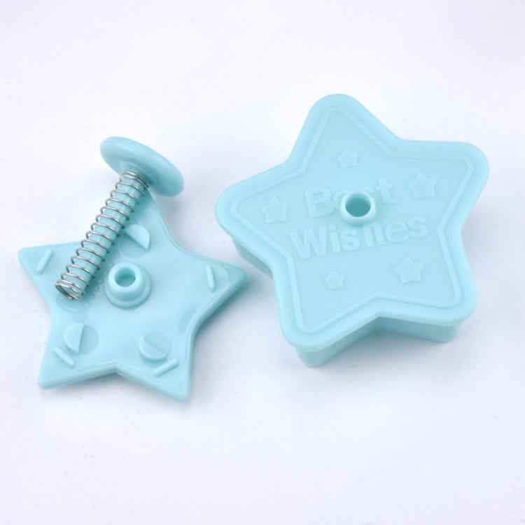4 in 1 Three-Dimensional Fondant Biscuit Embossing Mold Push-Type Cake Mold Random Style Delivery