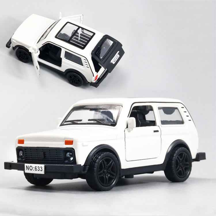 1:36 Alloy Car Model Three Open Door Small Car Toys Cake Ornaments