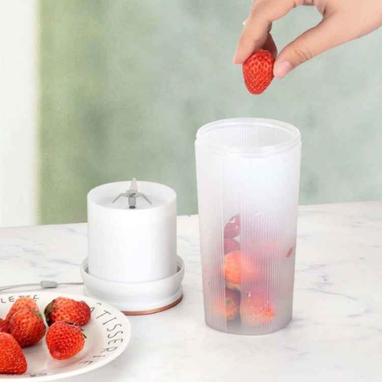 LGZ-1 500ml 50W 4 Blades Electric Portable Juicer Rechargeable Juice Extractor, LGZ-1 (White), LGZ-1 (Green), LGZ-1 (Pink)