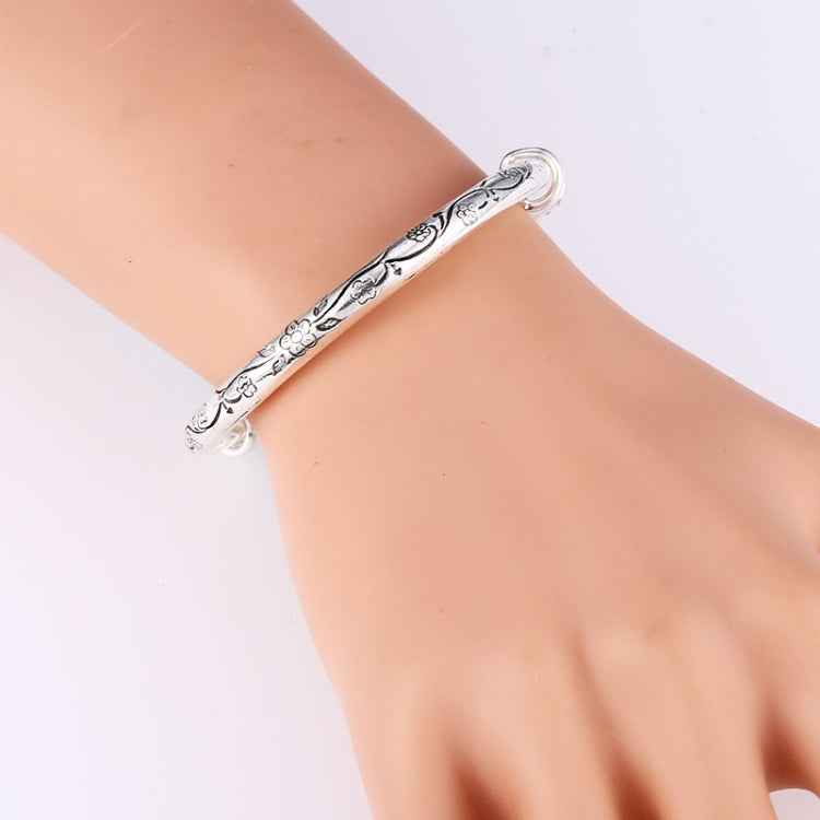Bohemian Vintage Retro Silver Bangles Women Classic Handmade Tibetan Silver Carved Plum Cuff Bracelets