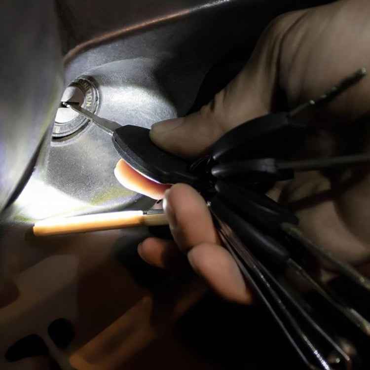 Mini Pocket Keychain Light LED White Light Keyring Outdoor Flashlight