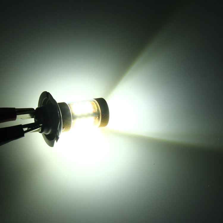 2 PCS H7 15W 1300 LM 6500K 28 SMD-3030 LEDs Car Fog Lights, DC 12V