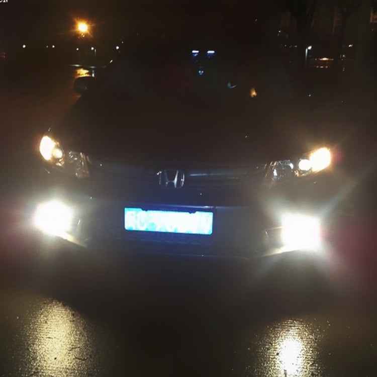 2 PCS H7 15W 1300 LM 6500K 28 SMD-3030 LEDs Car Fog Lights, DC 12V