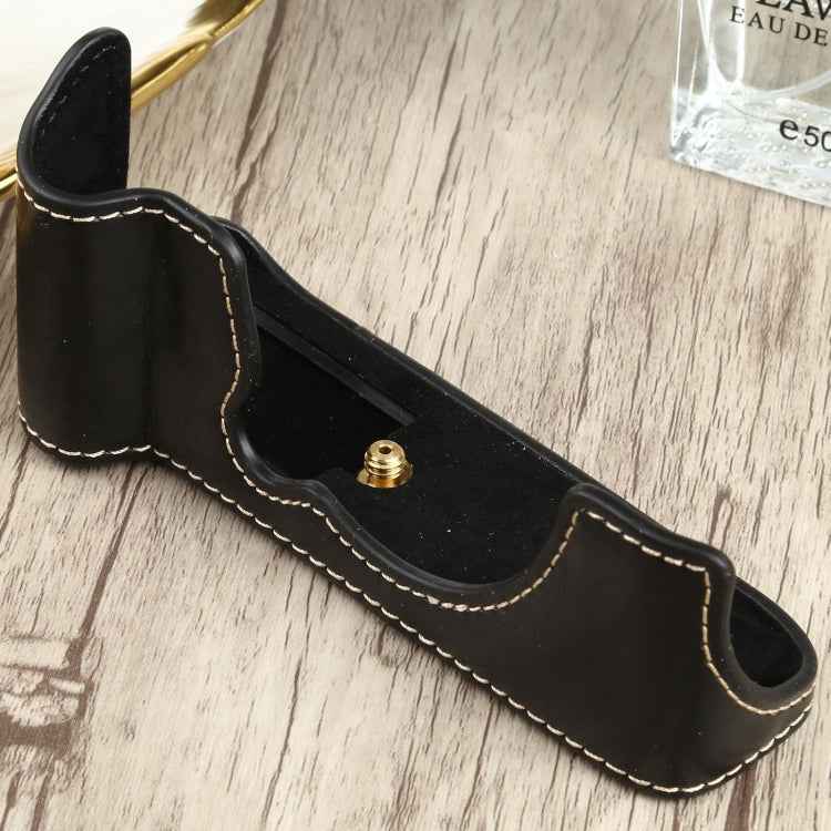 1/4 inch Thread PU Leather Camera Half Case Base for FUJIFILM XT200