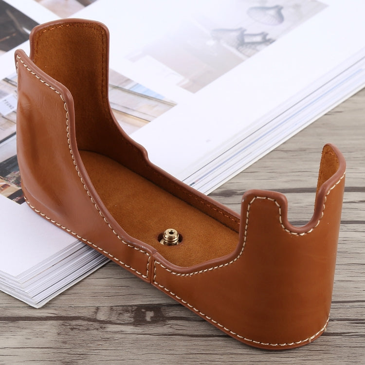 1/4 inch Thread PU Leather Camera Half Case Base for Leica M9, For Leica M9