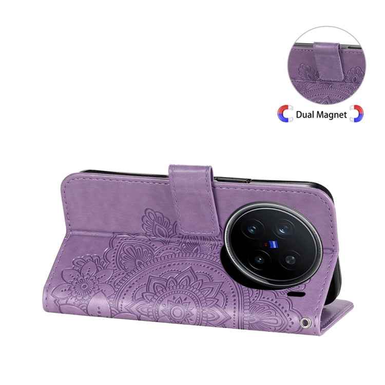 Seven-petal Flowers Embossing Leather Phone Case, For vivo X200 Pro, For vivo V40 Lite 4G / 5G IDN, For vivo Y300 Pro, For vivo Y28 4G Global, For vivo Y38 5G / T3x 5G Global, For vivo Y100 IDN / Y200e 5G Global, For vivo Y03 4G                        ...