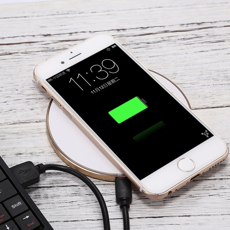 Q21 Fast Charging Wireless Charger Station with Indicator Light