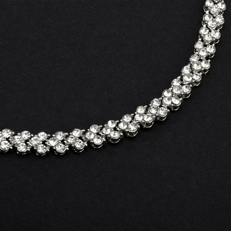 Glamorous Female Crystal Bracelet with Artificial Diamond Inlaid for Wedding, Engagement, Mother`s Day And Birthday Gift, Diameter: 5.25 cm, Perimeter:16.5 cm, Silver, Gold, Rose Gold