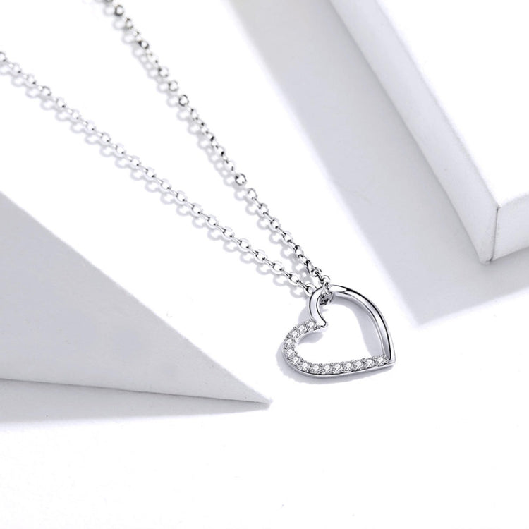 SCN347-B Sterling Silver S925 Zircon Simple Fashion Hollow Heart Shape Necklace