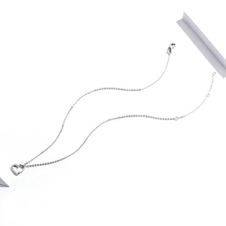 SCN347-B Sterling Silver S925 Zircon Simple Fashion Hollow Heart Shape Necklace