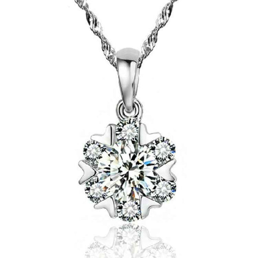 Female Short Paragraph Clavicle Chain Crystal Diamond Snowflake Pendant