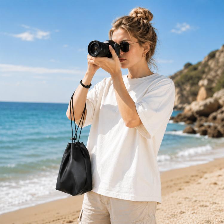 PULUZ Camera Protective Inner Bag Thick Padded Carrying Pouch with Shoulder Strap for Mirrorless & DSLR Cameras, Size: M, Size: M