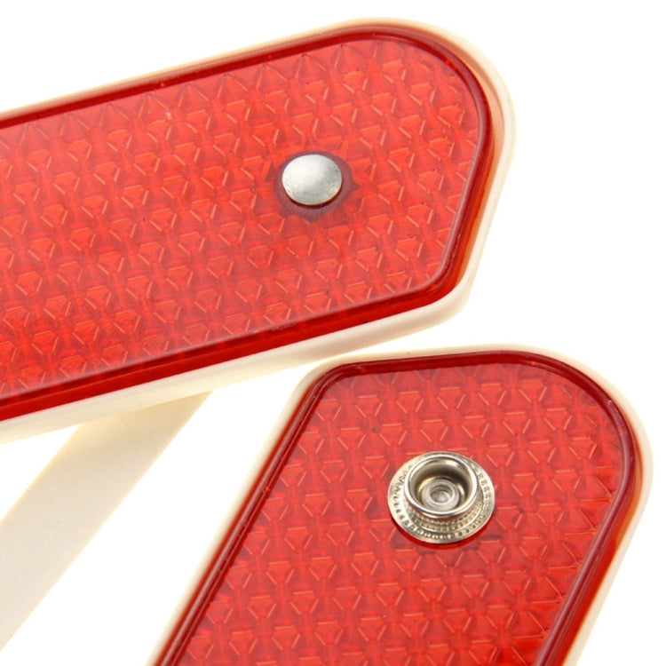 Reflecting Warning Triangle