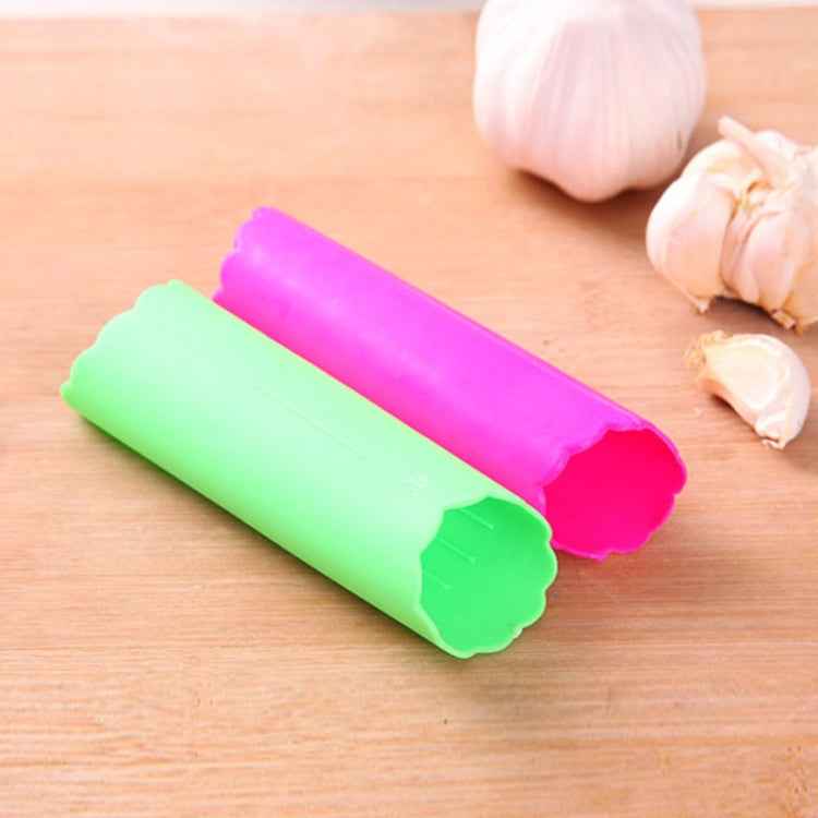 5 PCS Soft Resin Tube Shaped Reusable Magic Handheld Rolling Garlic Peeler Kitchen Tools (Random Color Delivery)