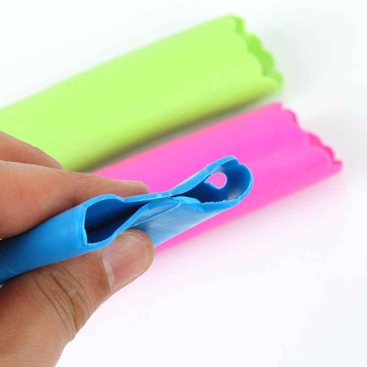 5 PCS Soft Resin Tube Shaped Reusable Magic Handheld Rolling Garlic Peeler Kitchen Tools (Random Color Delivery)