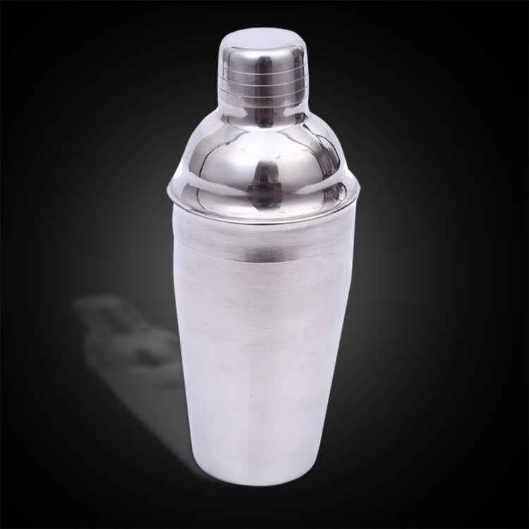 5 in 1 Classic Stainless Steel Shaker Set, Capacity: 550ml (Shaker + Jigger + Strainer + Ice Clip + Stirrer Pipe)