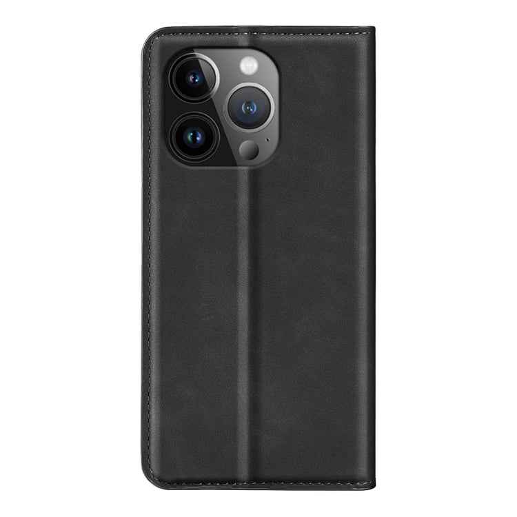 Retro-skin Magnetic Suction Leather Phone Case