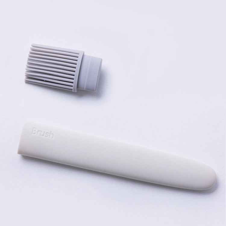 Kitchen Brush Removable Silicone Oil Brush Baking Barbecue Brush Oil Tool Random Color Delivery