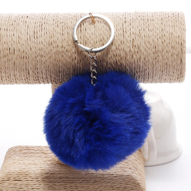 Simple Key Chain Fur Ball Pompon Keychain Pompom Artificial Rabbit Fur Animal Keychains for Woman Car Bag Key Rings