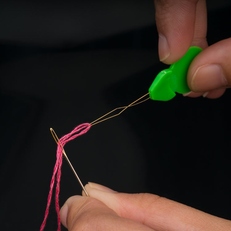 4pcs Automatic Needle Thread Guide Sewing Machine Threader for Elderly Special Embroidery Needle Lead Line, Random Color Delivery