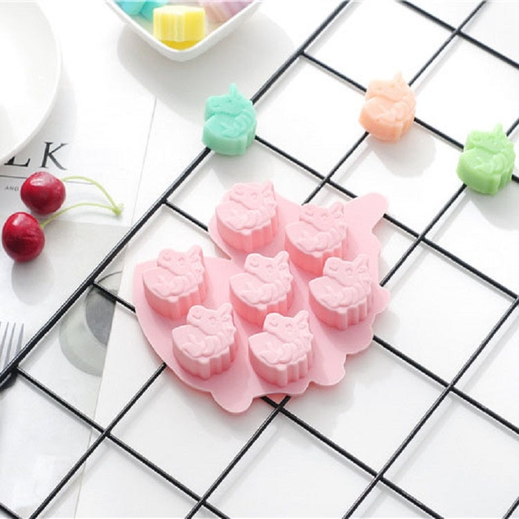 Unicorn Pony Chocolate Candy Cake Baking Silicone Mold Color Random Delivery