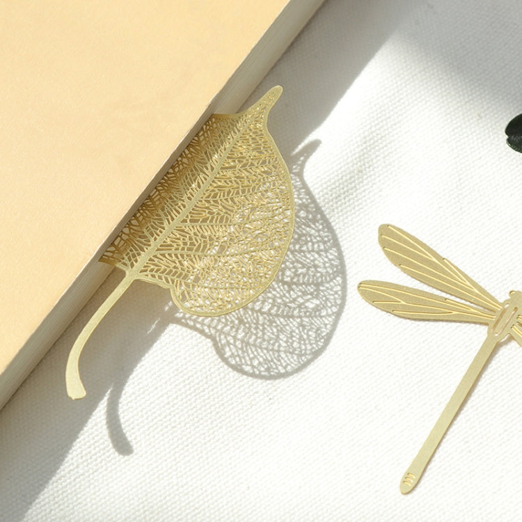 Copper Metal Hollow Bookmarks Style Random Delivery