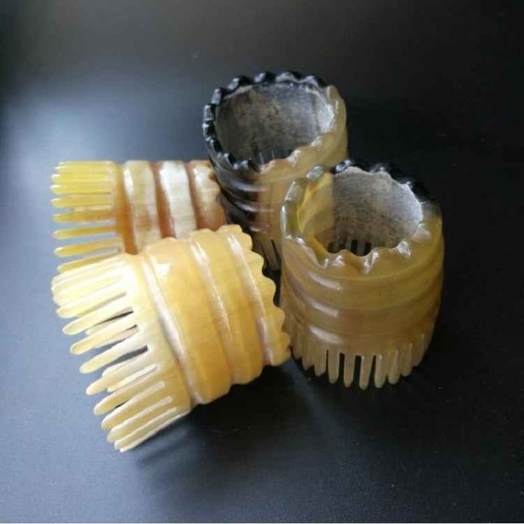 Cylindrical Horn Comb Short Shampoo Brush, Color Random Delivery, Brush