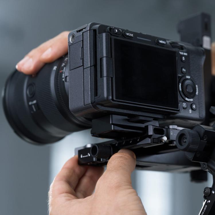 Original Lower Quick-Release Plate For DJI RS 5 / RS 4, RS 5  Lower Quick-Release Plate