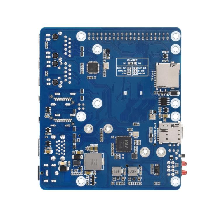 WAVESHARE CM5 Dual Network Port Expansion Board Onboard USB 3.2 Gen1 X 2, Supports PoE Module Connection, 32580