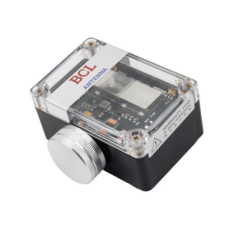 High-Gain Low-Noise FM Signal Amplifier