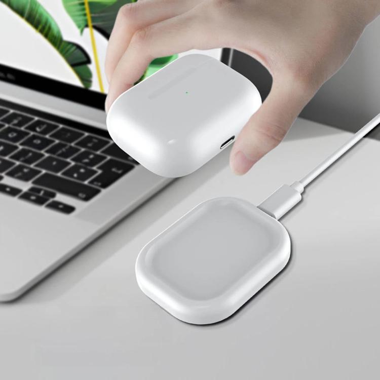 A02 3W Type-C Wireless Charger For Apple / Huawei / OPPO / Samsung Bluetooth Earphones