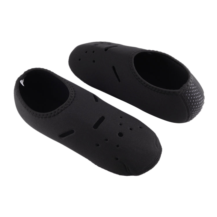 Comfortable and anti-slip 3MM swimming diving socks breathable water to swim the beach socks Size:XS (33-34)